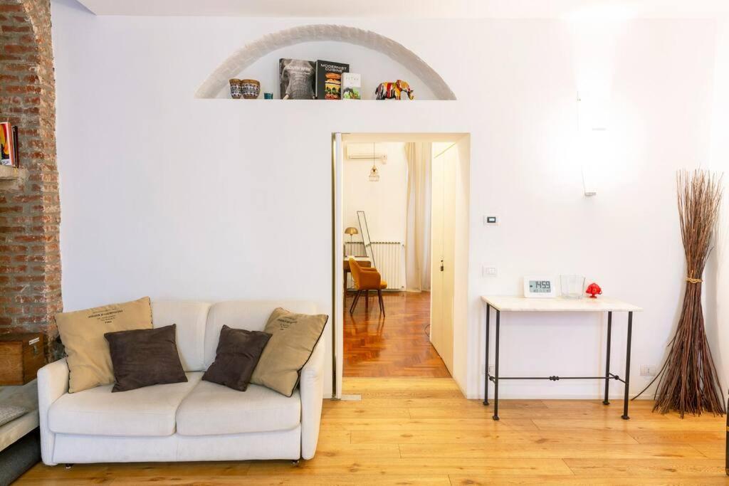 Apartment Appartamento: Tarra6 Milan